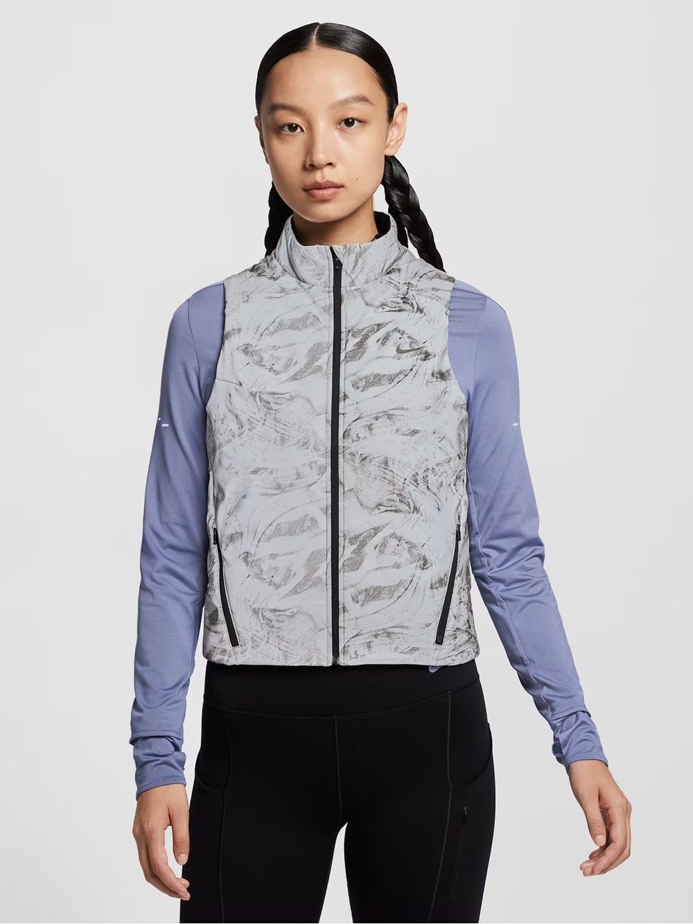 NWT Nike Swift Women's Therma-FIT ADV Reflective Running Vest - Size L - Grey